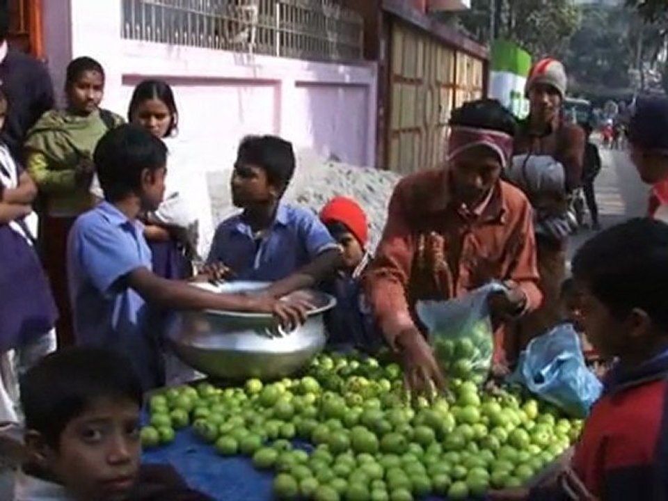 De la rue vers la vie, Maer Achol, Bangladesh