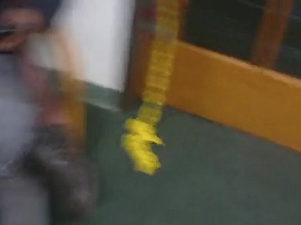 044