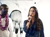 Shah Rukh Khan & Kareena Kapoor Announce Superhero Flick - Ra.One - with Akon