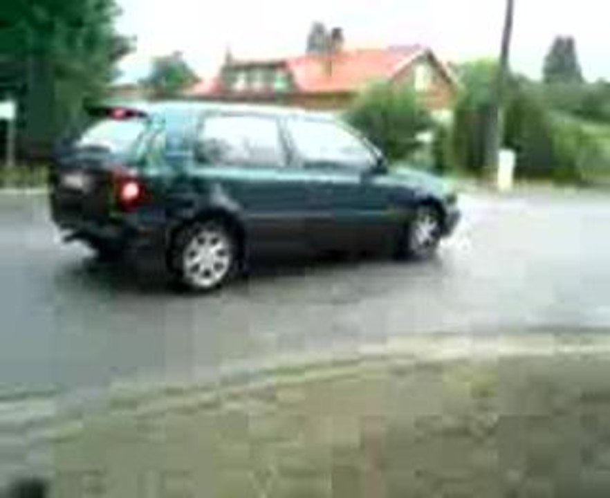 Video 08070002