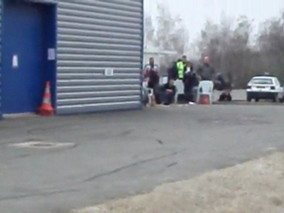 moto stunt run www.brelle72.net