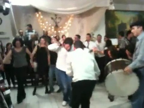 ABIDIN BITER - HALAY CEKIYOR