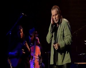 Bernard Lavillier Noir et Blanc (Live)