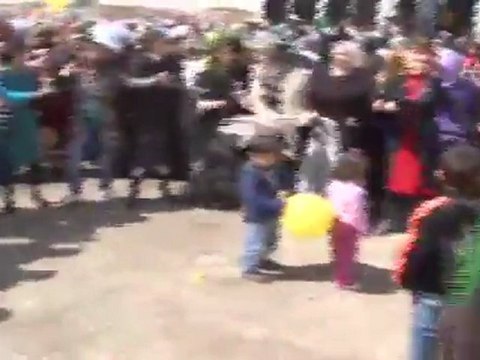 POLİS,NEVRUZU ÇOCUKLARLA KUTLADI