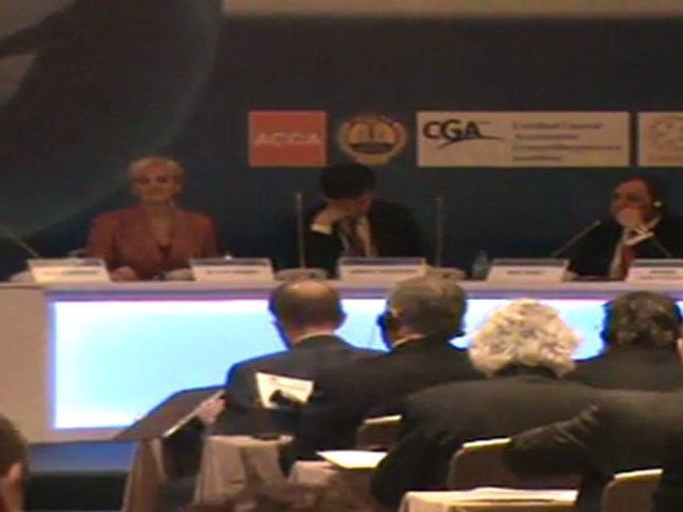 (1) Giriş Bölümü; 21 Mart 2011 de TÜRMOB - IFAC (Uluslararası Muhasebe Fedarasyonu) İşbirliği ile IFAC Küçük ve Orta Ölçekli Pratices Forum 2011' de  Grand Hyatt ta Buluştular.