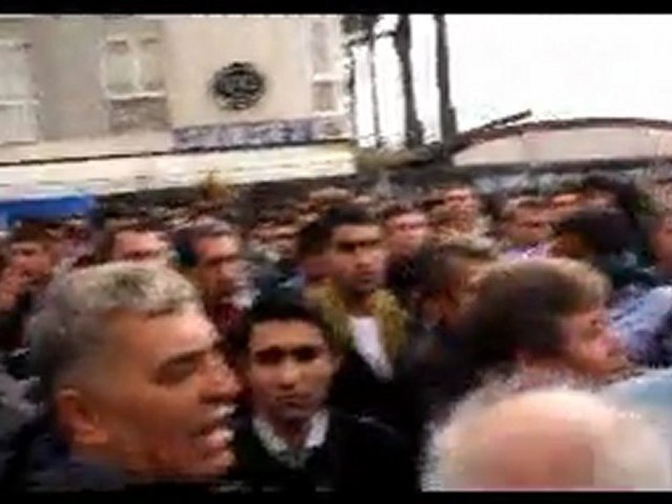 Gündoğdu'da coşkulu Newroz (2011)