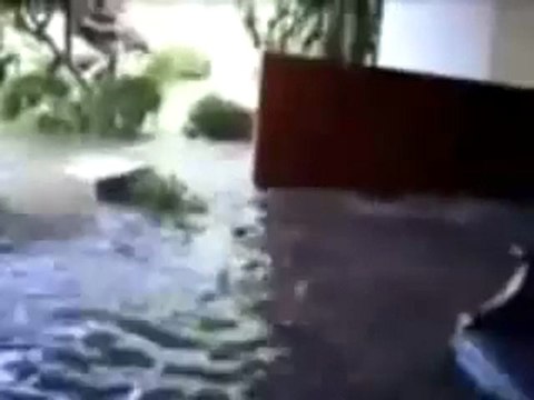 Tsunami Hits Thailand & South East Asia