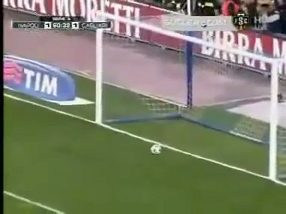 O Καβάνι φτάνει τα 22 γκολ  στη Serie A και ισοφαρίζει το ρεκόρ του Βότζακ