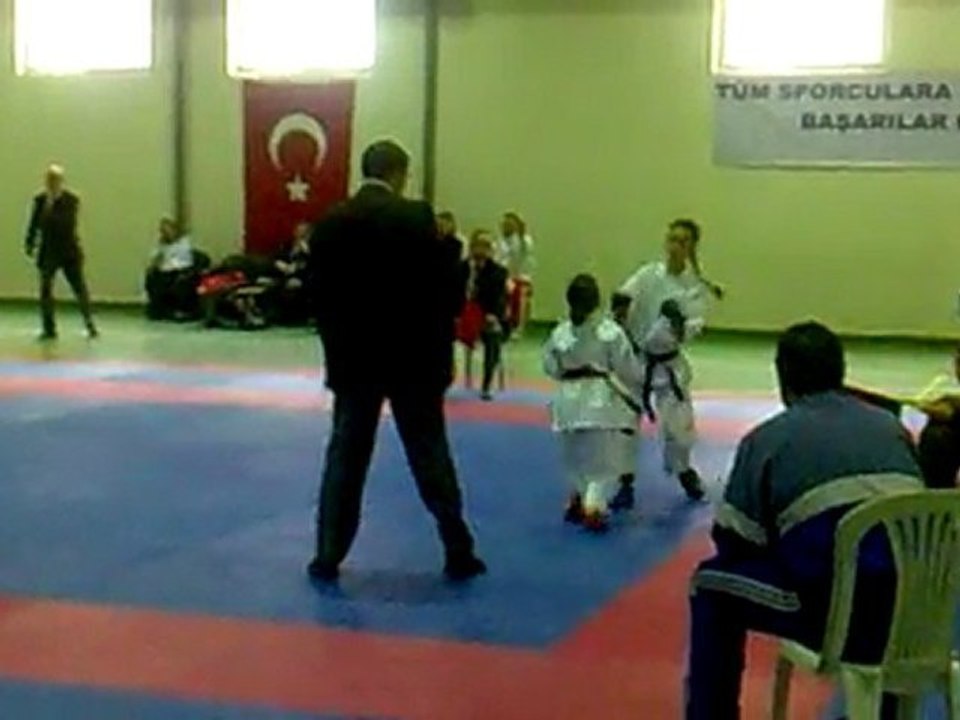 21022010039_karate_ankara_ligi