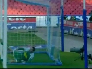 Νάπολι-Τσεζένα 2-0 (δύο γκολ ο Καβάνι)