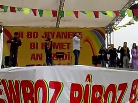 BATMAN -NEWROZ 2011 - özgürlük çiçeğimsin by batmana kurdi