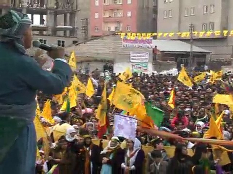 Yüksekova'da Newroz 4