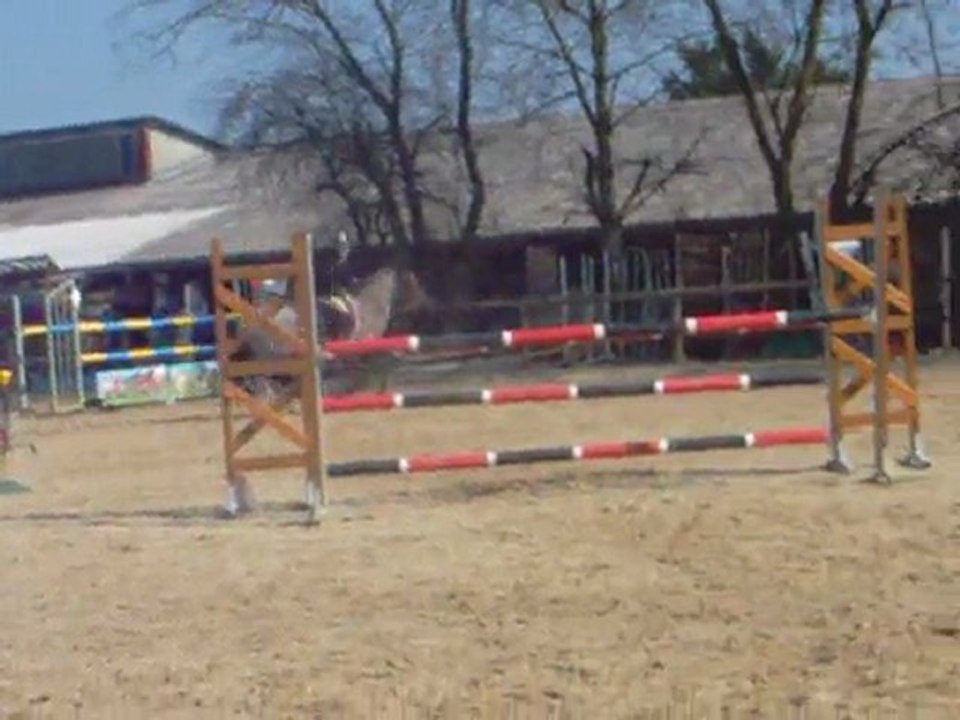 Inès et Khelline sur la D élite de Sées le 20 Mars 2011