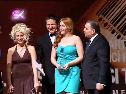 MODERN ÇAĞIN HÜRREM'İ MERYEM UZERLİ'DEN MÜTHİŞ FRİKİK