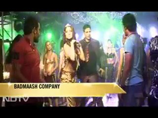 Salman replaces Akshay as 'Khatron Ke Khiladi' host