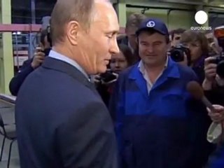 Medvédev y Putin, enfrentados por Libia