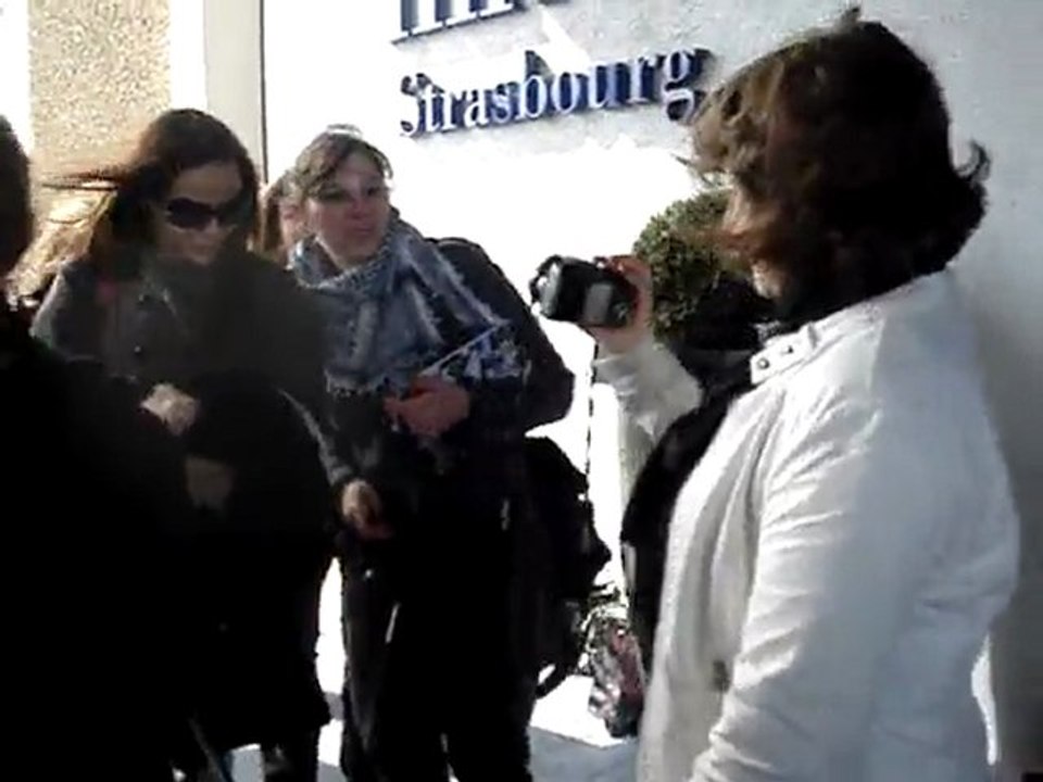 Melissa et sa poupée