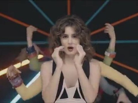 Atiye Deniz - Budur | Yeni Video Klip - 2011