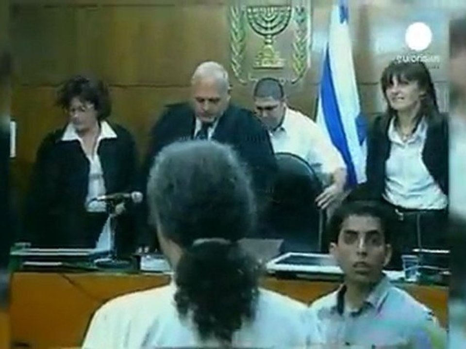El expresidente israelí Katsav, condenado a 7 años de...