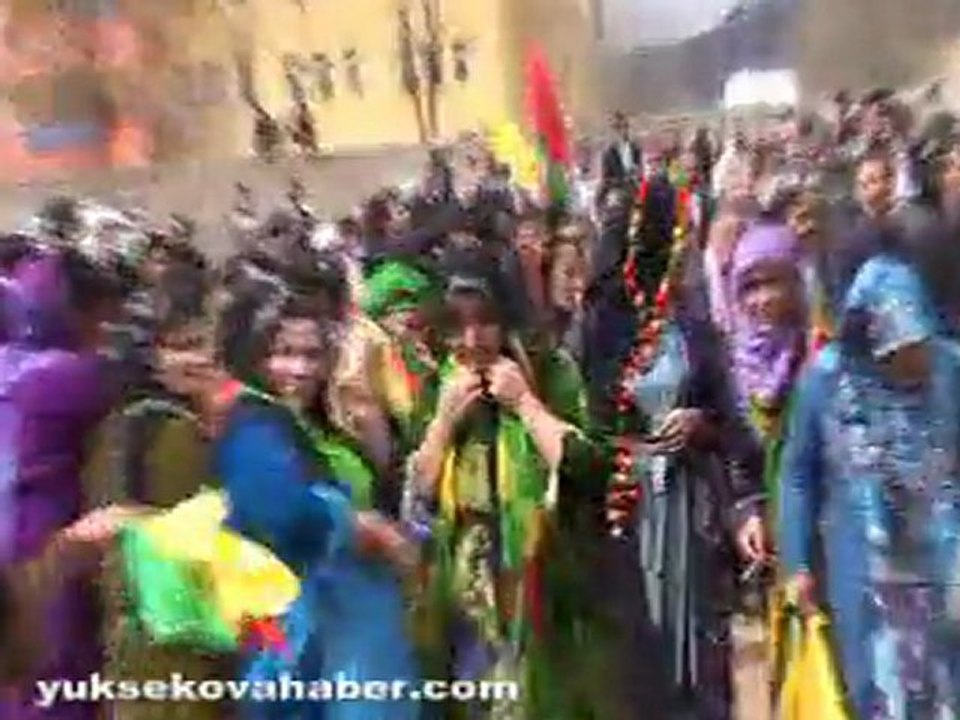 DERECİK NEWROZLA COŞTO (1)