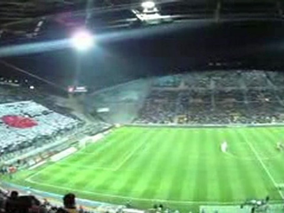 OM PSG :  quelques images des tifos!