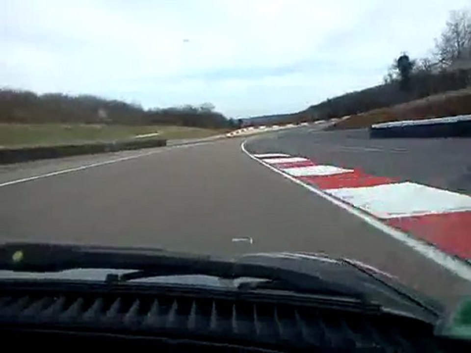 Circuit Prenois Dijon Alfa Classic Day 75 twin spark