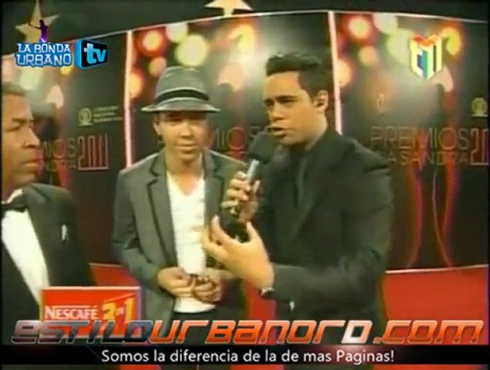 Entrevista Prince Royce @ Alfombra Roja Premios...