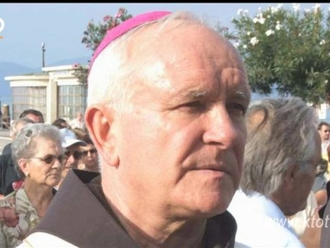 «Je ne crois pas à une guerre juste en Libye»