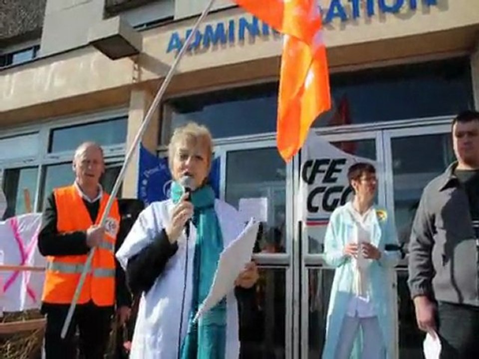 Les syndicats ont "22 de tension" à l'hôpital à Montceau-les-Mines