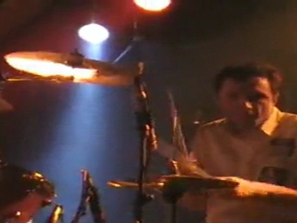 BEER BEER ORCHESTRA in the mood for GREEN GUERILLA