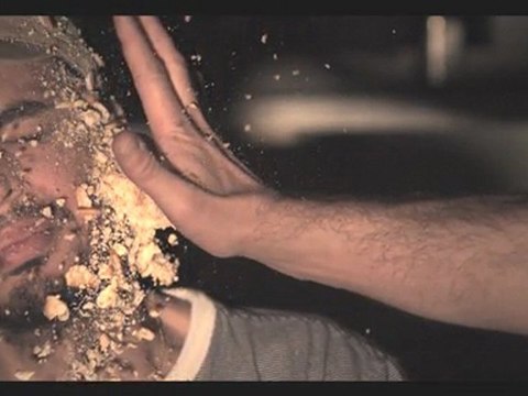 Se taper un mec... au ralenti - 2010