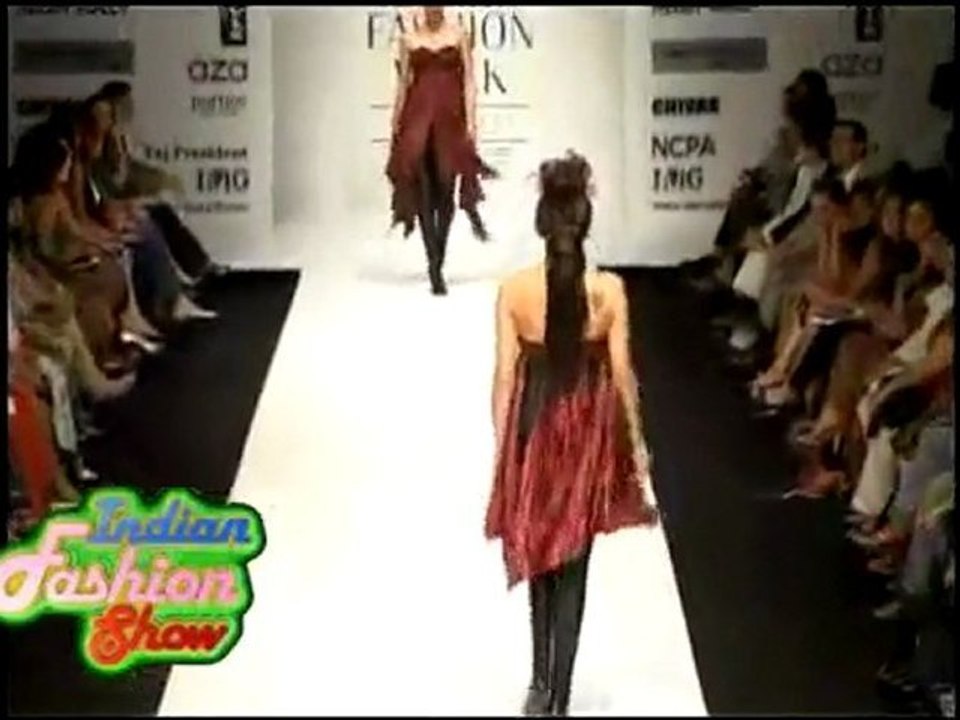 Hot and Sexy Indian ModelsIn lakme Secrete