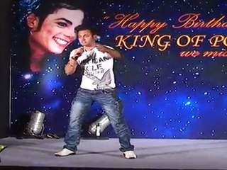 Michael Jackson King Of Pop