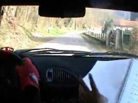 Rallye du Pays Avallonnais 2011 - BARBIER/DUTHU - ES1 Prologue - GBSPORT