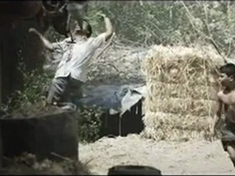 Rakht Charitra Song (Khaul Khaul Ke)