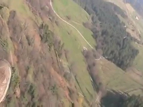 premier vol filmé en parapente...les sacagnoles en mars 2011