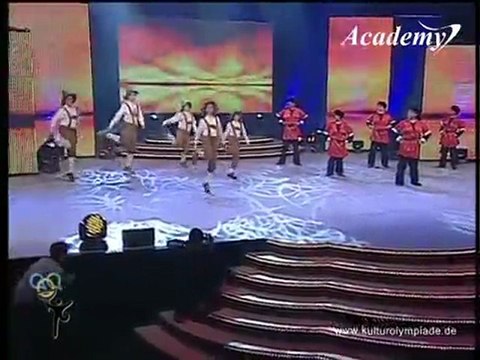 9.Türkçe Olimpiyatı Almanya Alman ve Kafkas halk oyunu