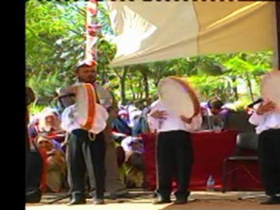 Siverek İkra-Der Kutlu Doğum Tanıtım Videosu-10 nisan 2011de Siverek Kalesindeyiz...