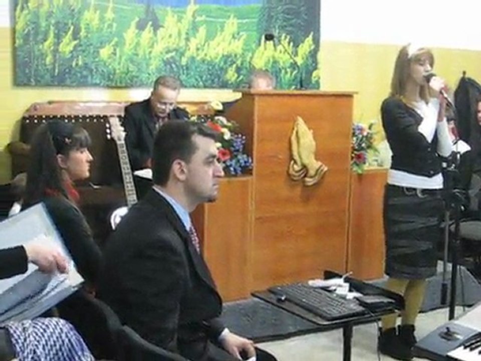 Delia Burnei(din tesuturi nevazute)