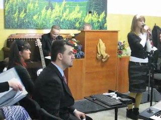 Delia Burnei(din tesuturi nevazute)