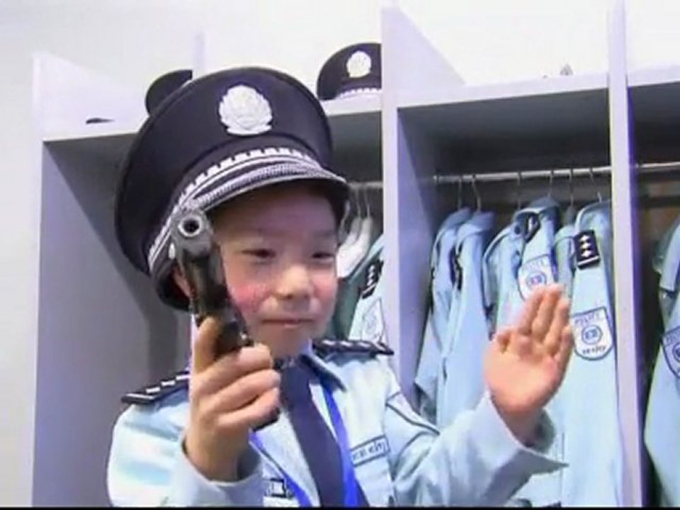 Chinese kids with guns!