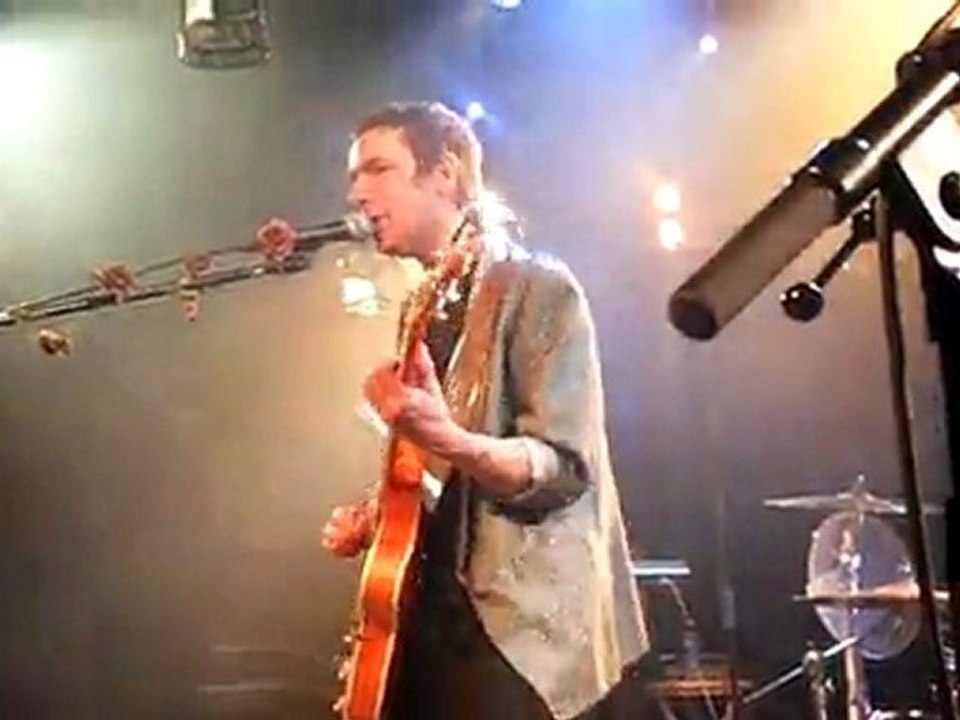 Kill The Young - Darwin Smiles @ Maroquinerie