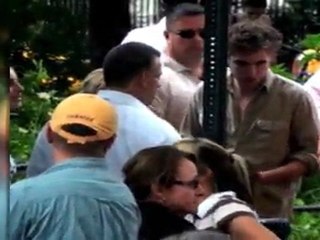 Robert Pattinson Says He's Boring