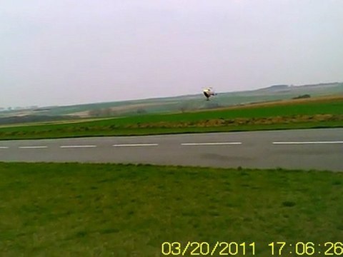 Trex 550E flybarless Jérôme Senlis 20mars2011