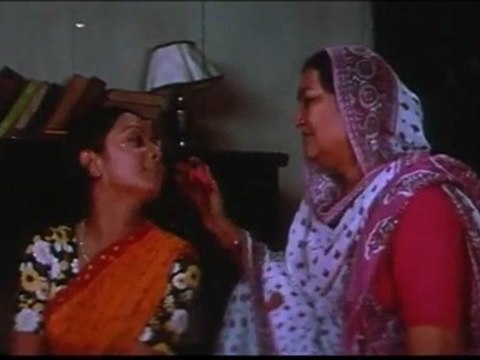 Chitchor - Teri Shadi Honewali Hai - Zarina Wahab & Dina Pathak - Classic Bollywood Movie Scenes