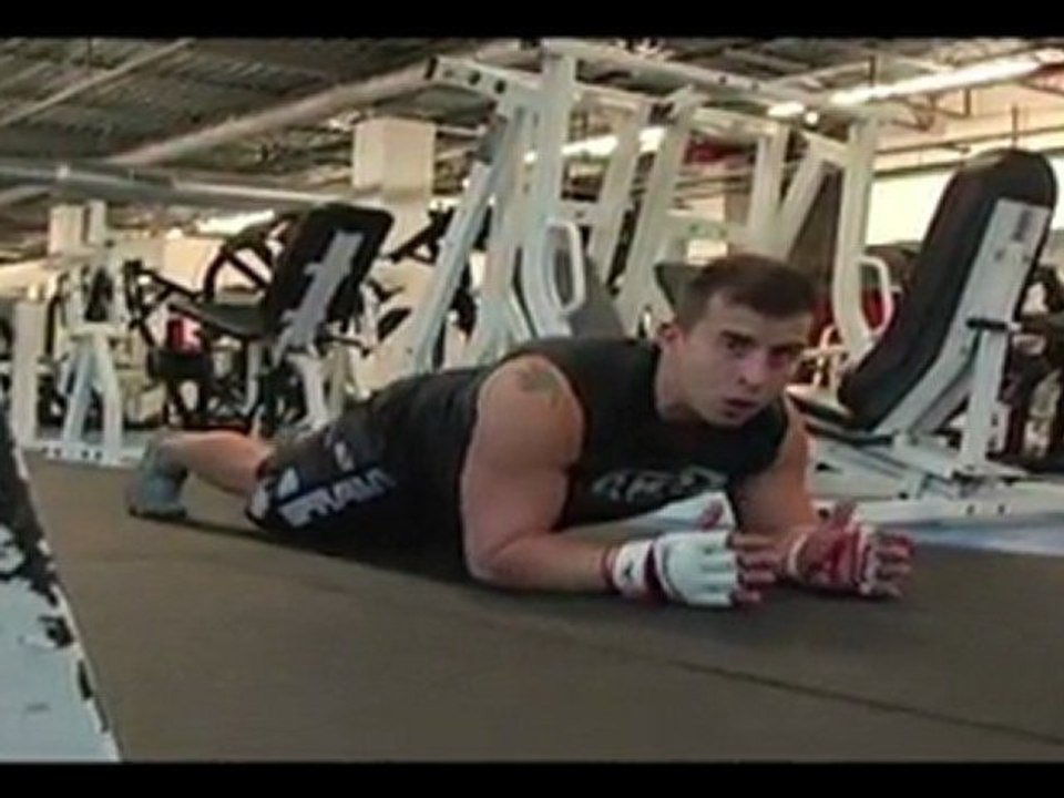 Plank to Push Up