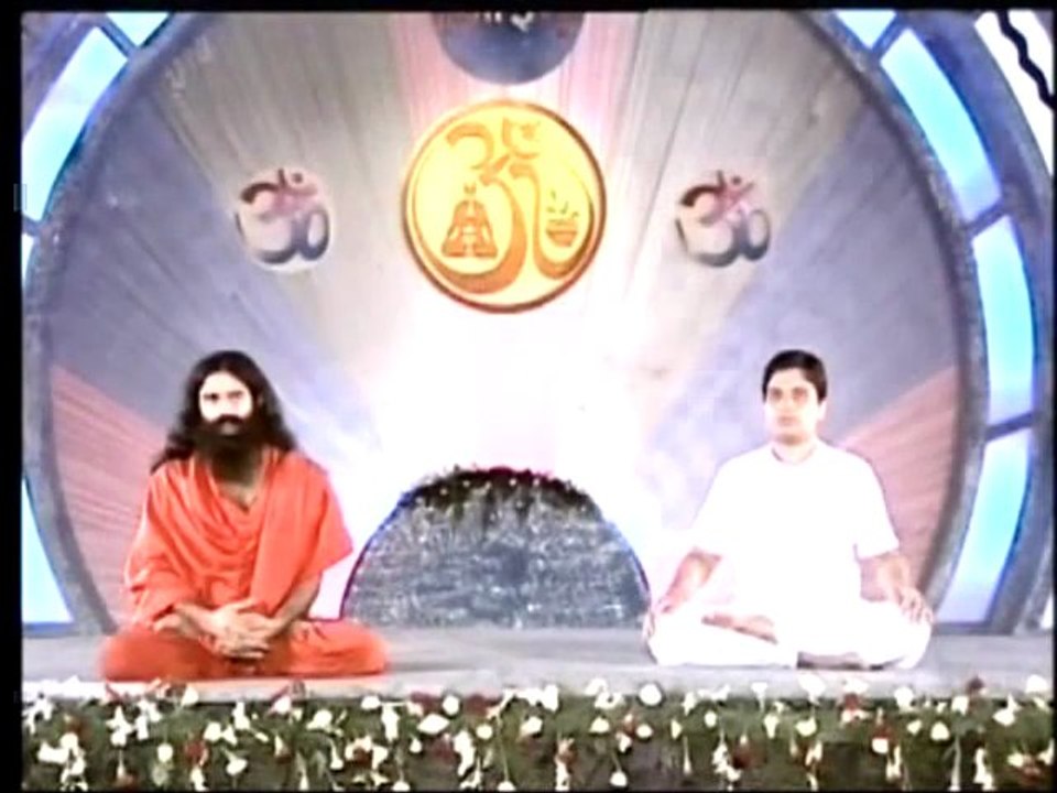 Baba Ramdev - Easy Exercises for Your Hands - Yoga Health Fitness