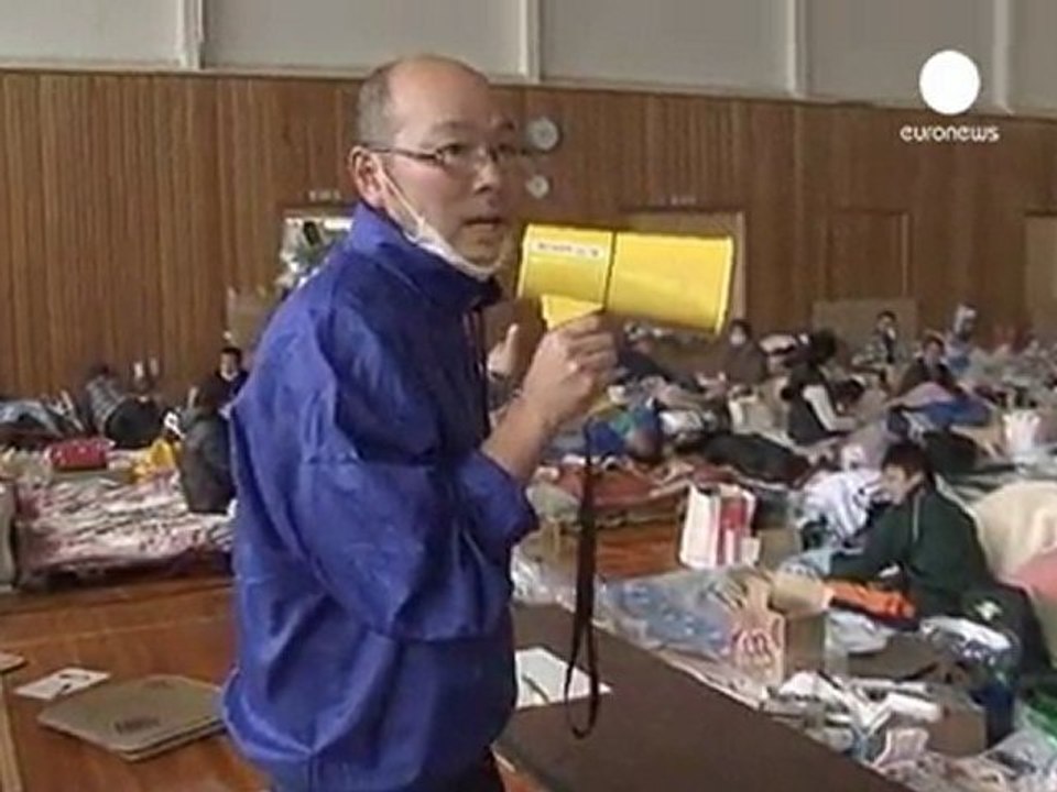 Japan: euronews in tsunami-hit north, with the Red Cross