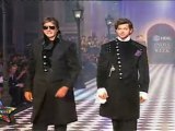 Amitabh Bachchan & Hrithik Roshan Walk Together On The Ramp