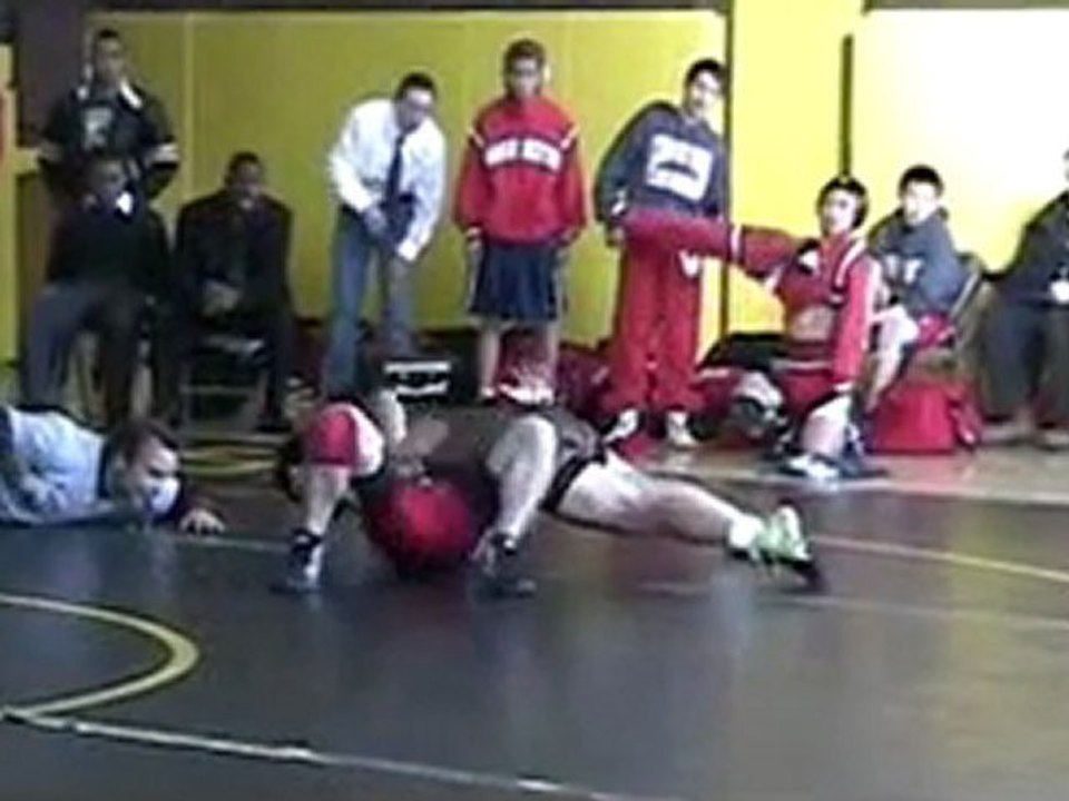 Jaime Loo wins gold at 145 pounds